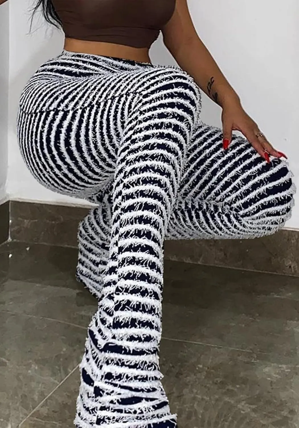 DINGANG Women Fuzzy Flare Stacked Pants, Zebra Black and White Striped High Waist Sweatpant, Knitted Pajama Legging Trendy